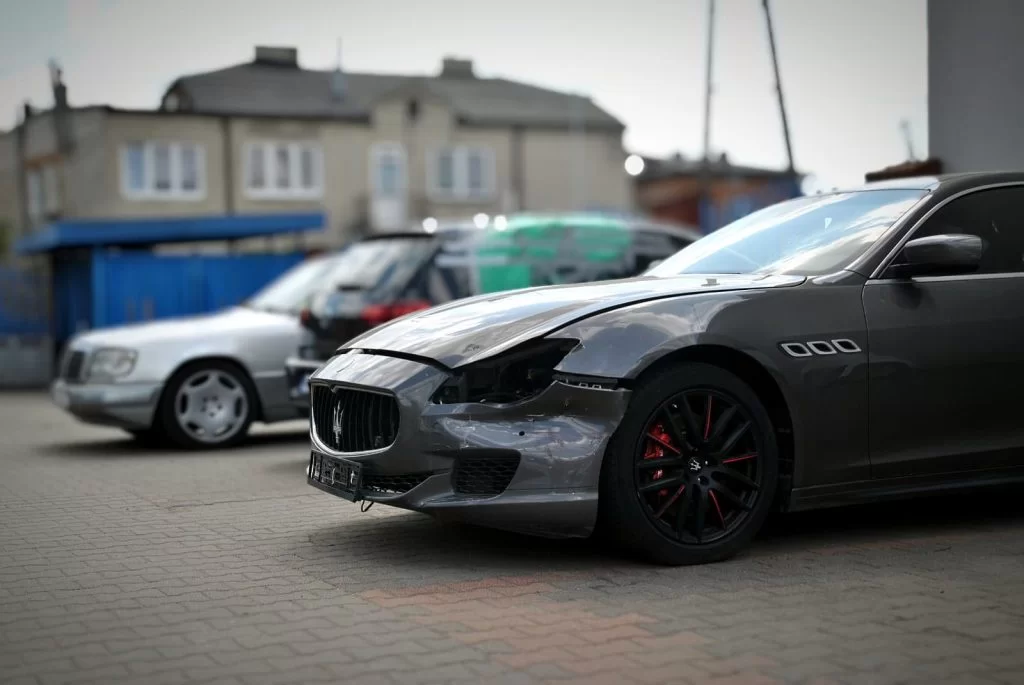 Samochód po szkodzie w warsztacie CARBRO Wołomin